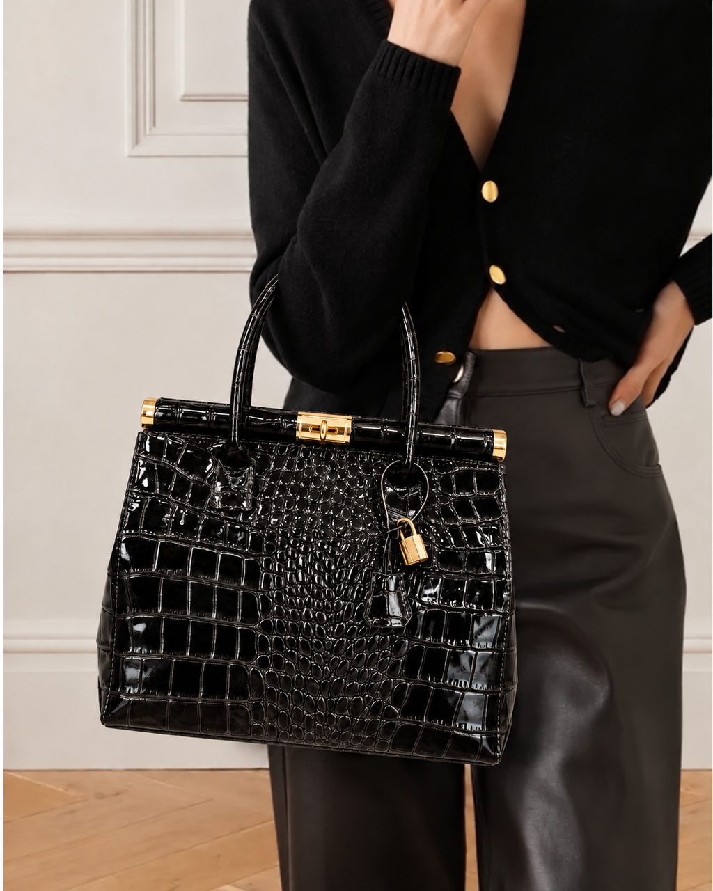 THE CLOE - CROC TOTE - BLACK