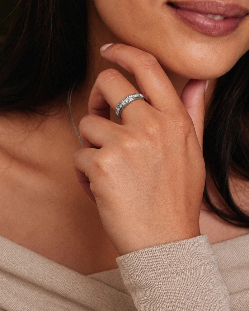 Nova Orbit Ring Steel