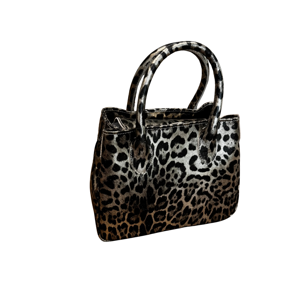 CLEO - LEOPARD