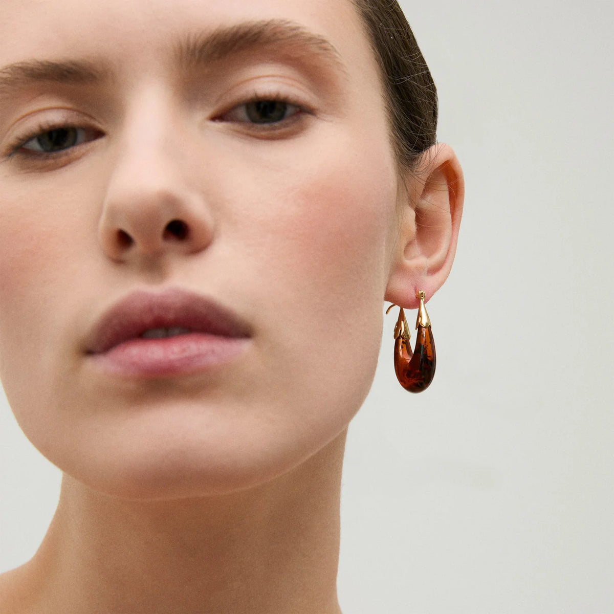 ECUME SMALL ACETATE EARRINGS - TORTOISE
