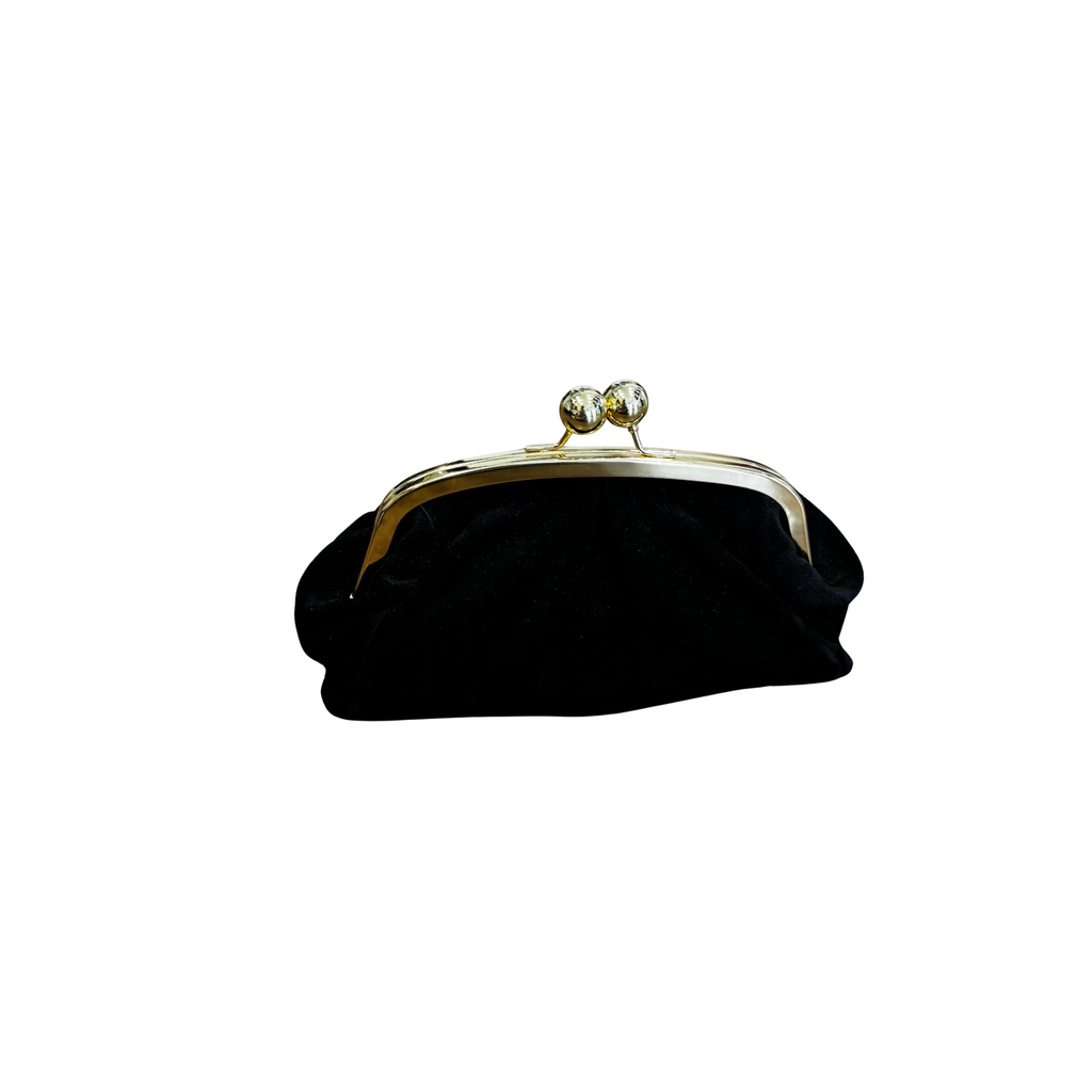 BLACK CLUTCH