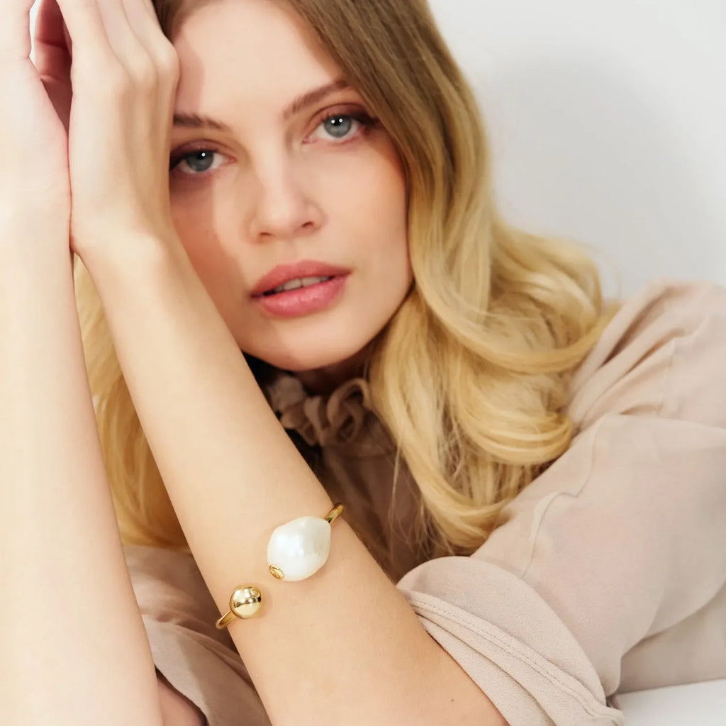 PEARL BANGLE GOLD