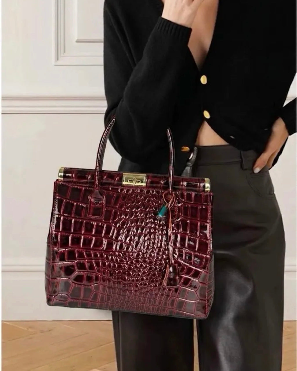 THE CHLOE - CROC TOTE - BURGUNDY