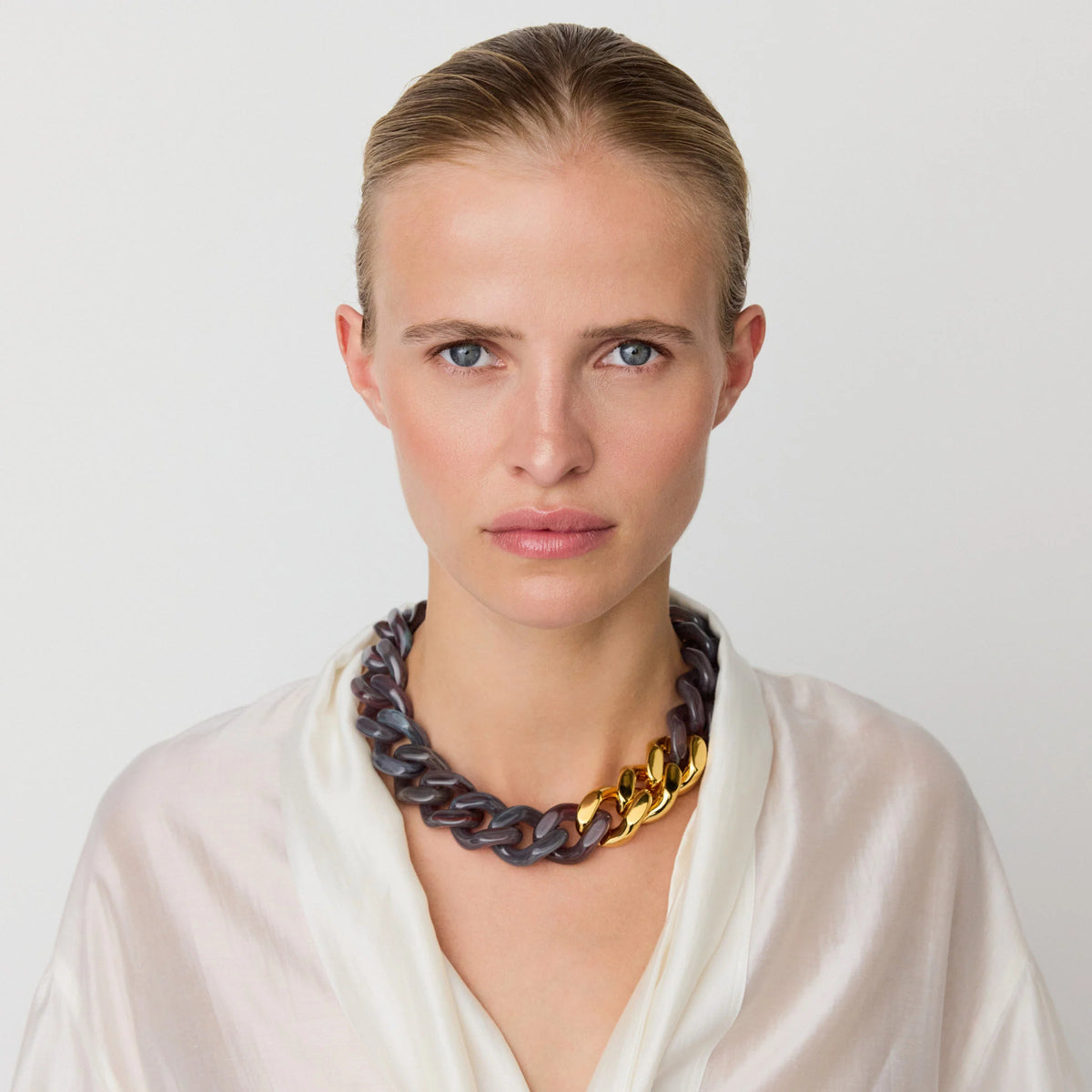 FLAT CHAIN NECKLACE WITH GOLD IKAT MARBLE