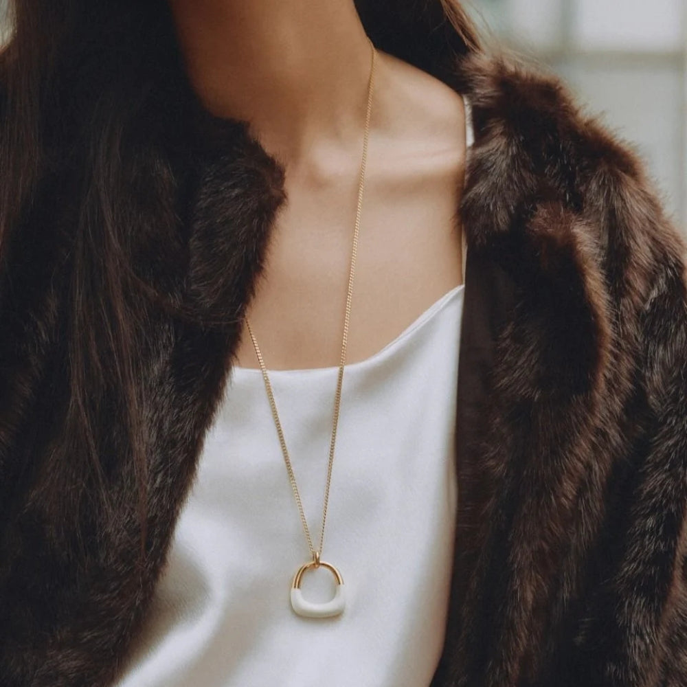 Lore Necklace Gold/White