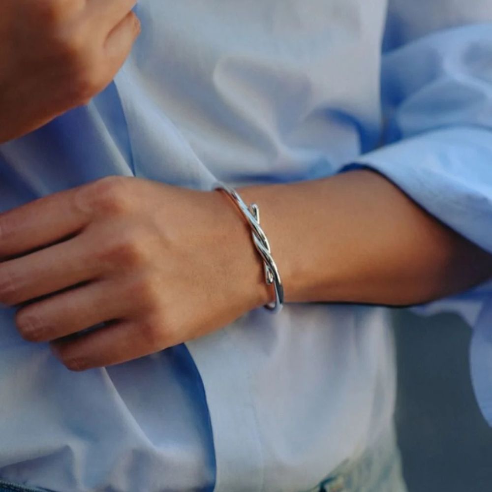 Novel Knot Cuff Silver S