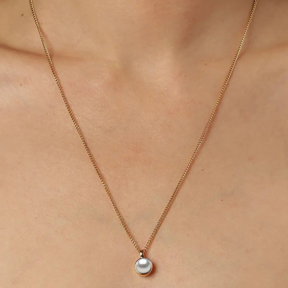 DYRBERG/KERN ETTE SG WHITE PEARL NECKLACE