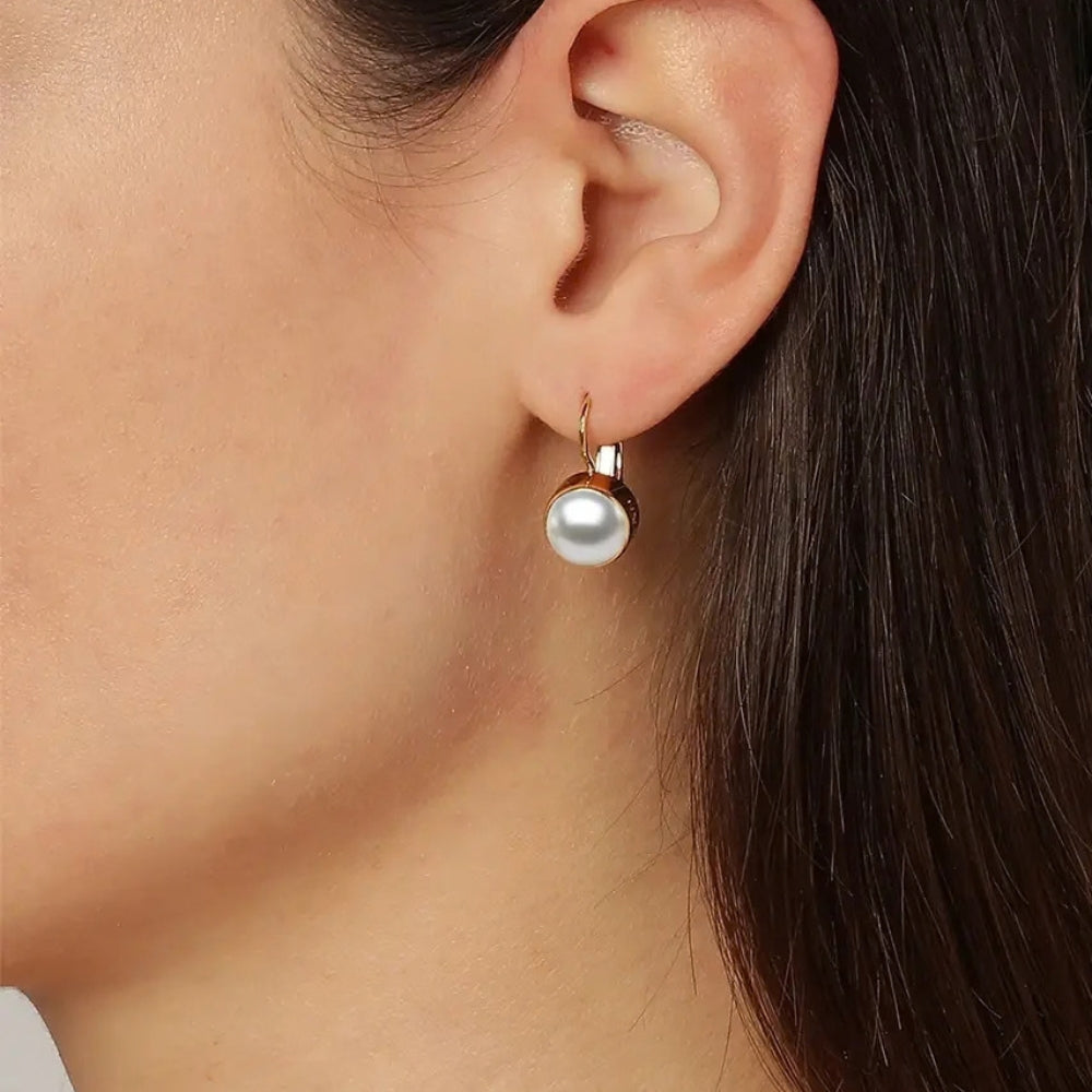 DYRBERG/KERN LOUISE  SG WHITE PEARL EARRING