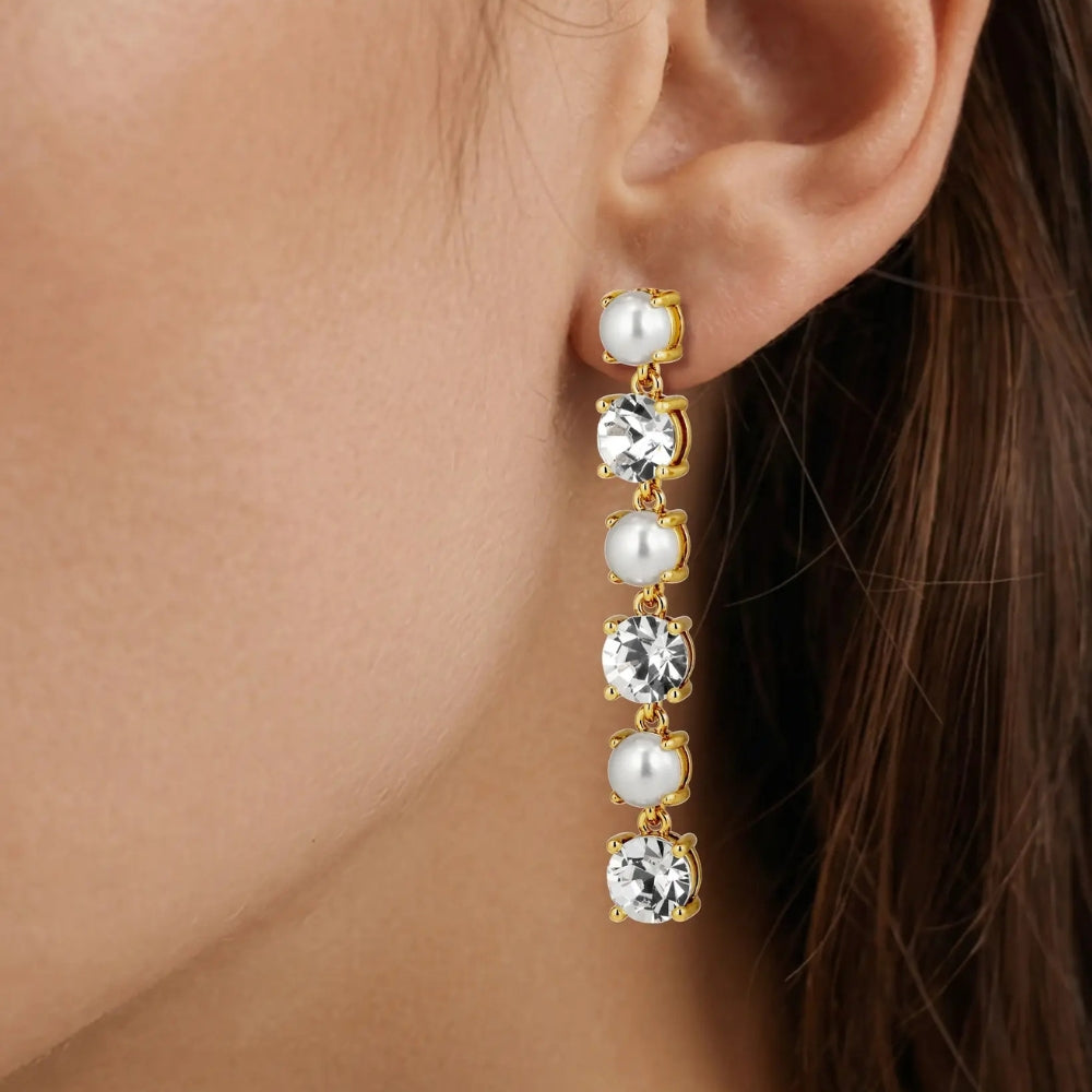 DYRBERG/KERN ECHO SG CRYSTAL_WHITE PEARL EARRING