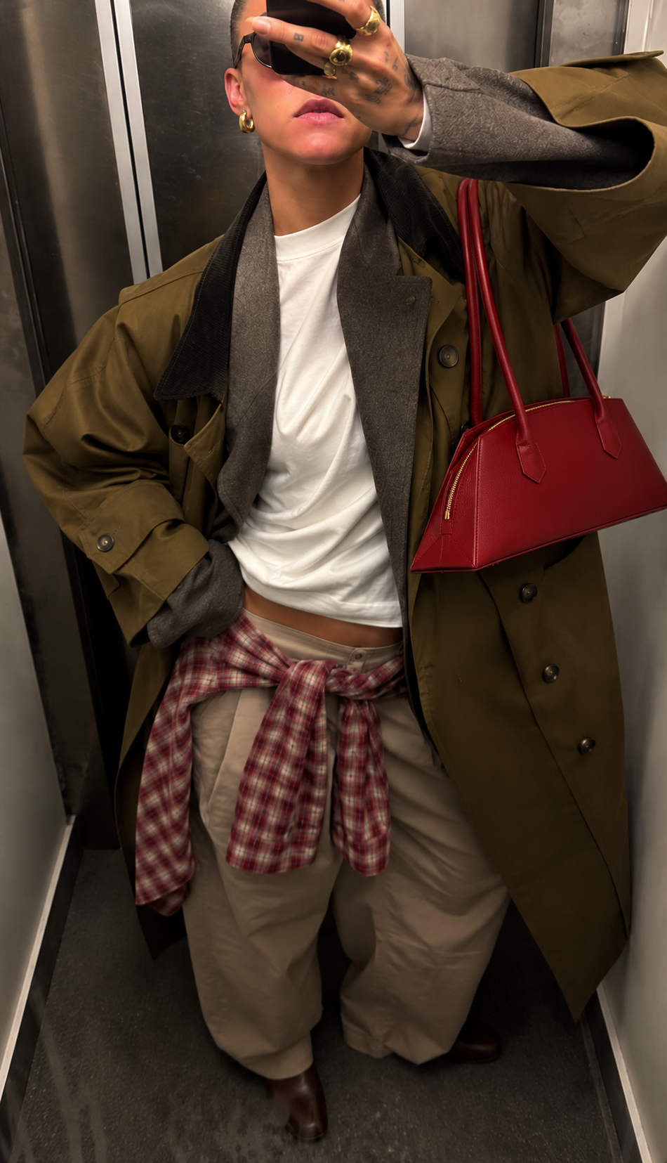 THE GIGI - RED