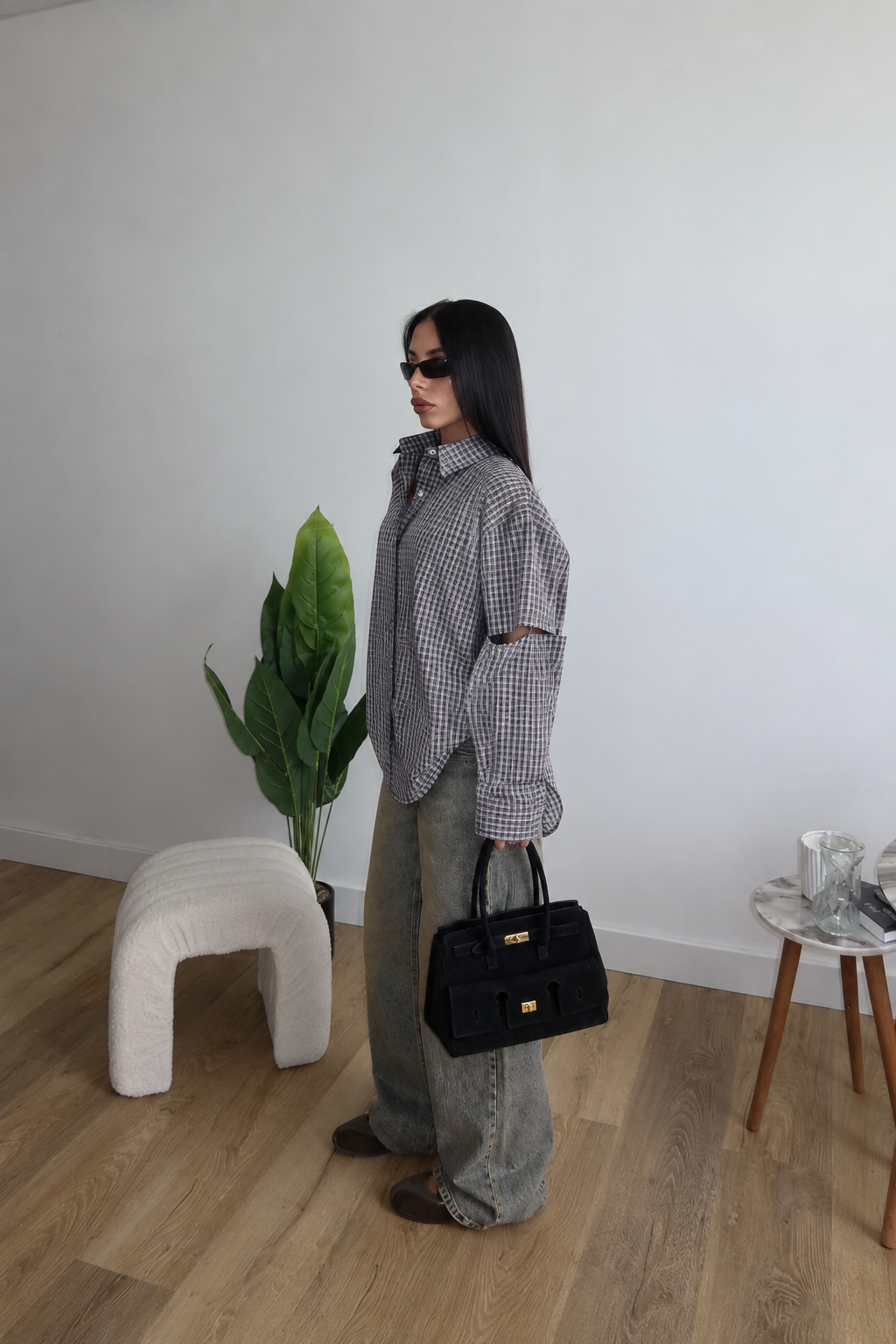 CHARM - BLACK SUEDE HANDBAG