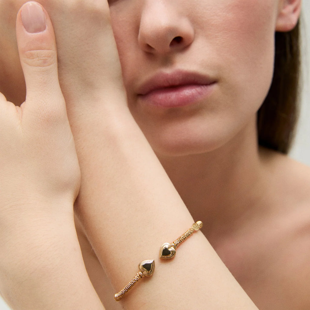 DUALITY AMORE BANGLE BRACELET